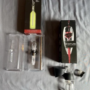 Vinturi Essential Wine Aerator & VinOice Chill Rod Verseur boîte ouverte jamais utilisé-